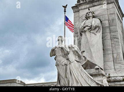 Marmor Statue von Christopher Columbus am Columbus Circle in der Nähe von Union Station in Washington DC Stockfoto