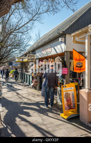 Souvenir-shopping in Hahndorf, in South Australia malerischen Adelaide Hills. Stockfoto