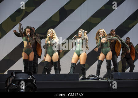 Kleiner Mix beim V Festival in Hylands Park, Chelmsford, Essex am Sonntag, den 21. August. Stockfoto