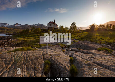 Sildpollnes Kirche auf der Sildpollneset Halbinsel, Lofoten Inseln, Norwegen. Stockfoto