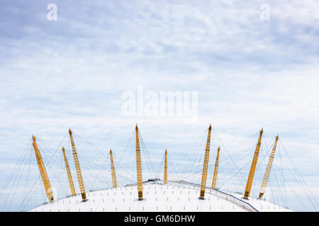 Detail des Daches von der O2-Arena auf der Greenwich Halbinsel. Stockfoto