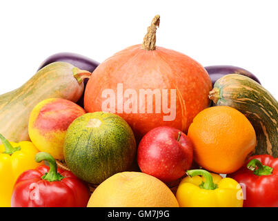 Obst und Gemüse isoliert auf weißem Hintergrund Stockfoto