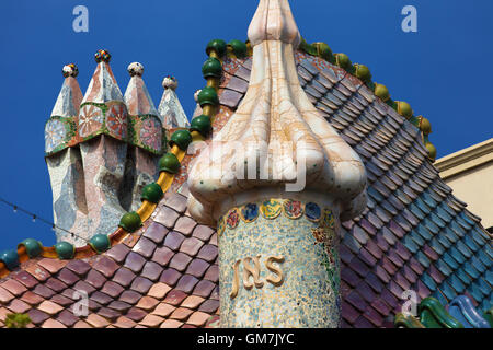 Kamine von der Casa Batllo in Barcelona, Spanien. Stockfoto