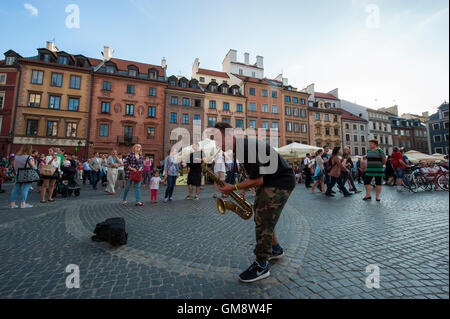 Straßenmusiker in The Old Town of Warsaw, Polen. Warszawa. Stockfoto