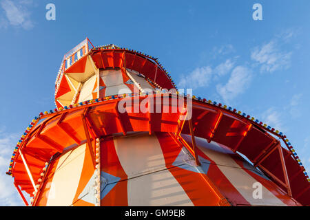 Helter Skelter Kirmes Ride, Goose Fair, Nottingham, England, Großbritannien Stockfoto