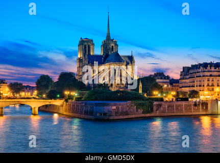 Die Kathedrale Notre Dame in Paris, Frankreich Stockfoto