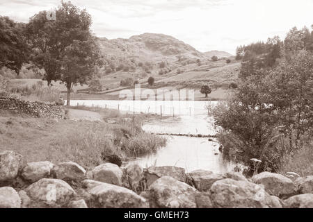 Watendlath; Lake District; England; UK in Schwarzweiß und Sepia-Farbton Stockfoto