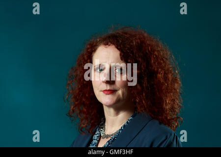 Edinburgh, UK. 25. August 2016. Edinburgh International Book Festival 13. Tag. Edinburgh International Book Festival findet statt in Charlotte Square Gardens. Edinburgh. Abgebildete Maggie O'Farrell. Pako Mera/Alamy Live-Nachrichten Stockfoto