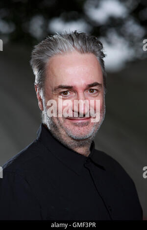 Edinburgh, UK. 25. August 2016. Edinburgh International Book Festival 13. Tag. Edinburgh International Book Festival findet statt in Charlotte Square Gardens. Edinburgh. Abgebildete Paul Morley. Pako Mera/Alamy Live-Nachrichten Stockfoto