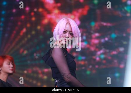 Seoul, Korea. 25. August 2016. SPICA halten Schaufenster für neue Geheimnis Mal in Seoul, Korea am 25. August 2016 zu fördern. (China und Korea Rechte heraus) © TopPhoto/Alamy Live-Nachrichten Stockfoto