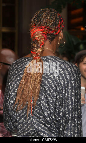 New York, New York, USA. 25. August 2016. Ein Blick auf die Frisur von Tennisspielerin VENUS WILLIAMS beim virtuellen Tennisturnier statt im Lotte New York Palace. Bildnachweis: Nancy Kaszerman/ZUMA Draht/Alamy Live-Nachrichten Stockfoto