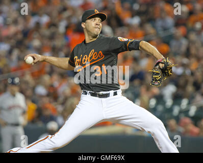 Baltimore, Maryland, USA. 19. August 2016. Baltimore Orioles Entlastung Krug Ubaldo Jimenez (31) arbeitet im dritten Inning gegen die Houston Astros im Oriole Park at Camden Yards in Baltimore, MD am Freitag, 19. August 2016. Das Astros gewann das Spiel 15 - 8.Credit: Ron Sachs/CNP © Ron Sachs/CNP/ZUMA Draht/Alamy Live News Stockfoto