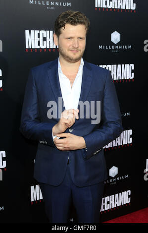 Hollywood, Kalifornien. 22. August 2016. Dennis Gansel besucht die Premiere von Summit Entertainment "Mechaniker: Auferstehung" am ArcLight Hollywood am 22. August 2016 in Hollywood, Kalifornien. | Verwendung Weltweit © Dpa/Alamy Live-Nachrichten Stockfoto