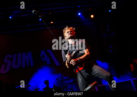 Mailand, Italien. 26. August 2016. Sum 41 führt live auf Carroponte in Mailand, Italien, am 26. August 2016 Credit: Mairo Cinquetti/Alamy Live News Stockfoto