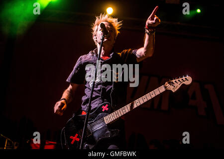 Mailand, Italien. 26. August 2016. Sum 41 führt live auf Carroponte in Mailand, Italien, am 26. August 2016 Credit: Mairo Cinquetti/Alamy Live News Stockfoto