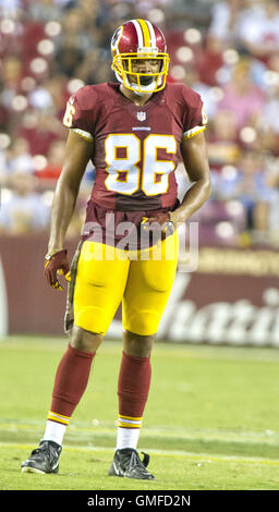 Landover, Maryland, USA. 26. August 2016. Washington Redskins-Tight-End Jordan Reed (86) blickt auf die Verteidigung im ersten Quartal-Aktion in der Vorsaison Spiel gegen die Washington Redskins in FedEx Field in Landover, Maryland auf Freitag, 26. August 2016. Die Redskins gewann das Spiel 21 - 16.Credit: Ron Sachs/CNP Credit: Ron Sachs/CNP/ZUMA Draht/Alamy Live News Stockfoto