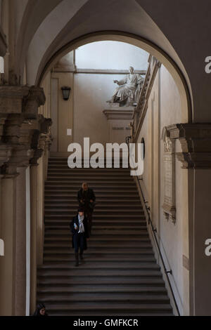 Monumentale Treppe in den Palazzo di Brera in Mailand, Lombardei, Italien. Stockfoto