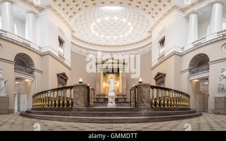 Kopenhagen, Dänemark - 3. August 2016: Das Heiligtum im Inneren Vor Frue Kathedrale Stockfoto