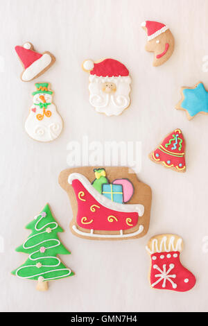 Urlaub-Lebkuchen dekoriert mit Royal icing, Ansicht von oben Stockfoto