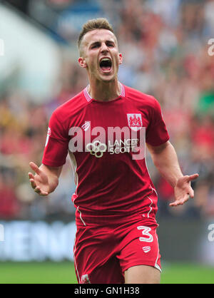 Bristol City Joe Bryan feiert sein Tor zum 2: 1 während der Himmel Bet Meisterschaft im Ashton Gate, Bristol übereinstimmen. Stockfoto