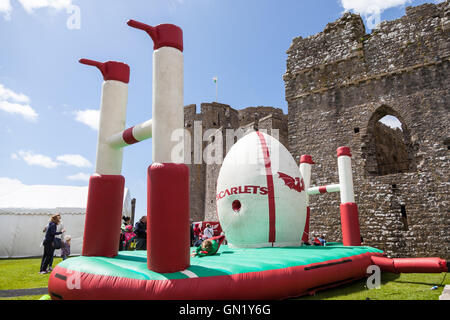 Frühling Fayre in Pembroke Castle - mittelalterliche Tag Stockfoto