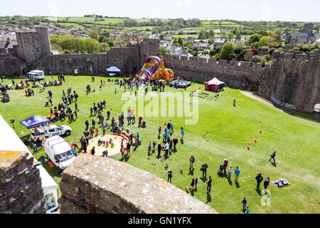 Frühling Fayre in Pembroke Castle - mittelalterliche Tag Stockfoto