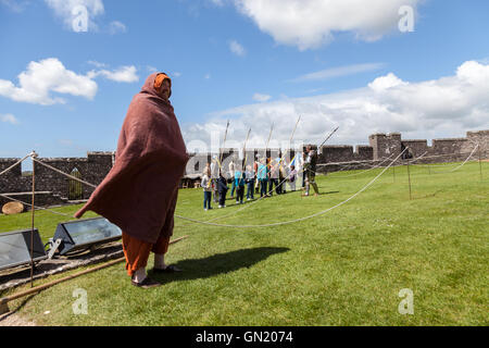 Frühling Fayre in Pembroke Castle - mittelalterliche Tag Stockfoto