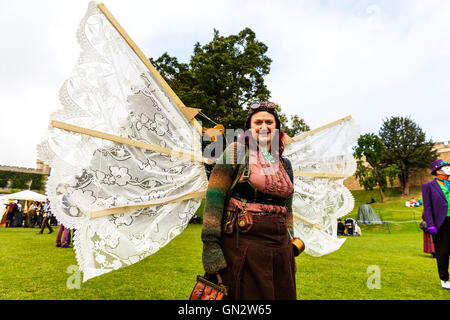 Lincoln, UK. 28. August 2016. Steampunk Festival gefeiert am meisten "splendid in der Welt", die größte Steampunk-Festival in Europa kehrt zurück nach Lincoln City, Lincolnshire, UK, England 28.08.2016 für ein Wochenende in der Asyl-VII-Credit: Tommy (Louth) / Alamy Live News Stockfoto