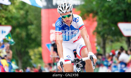 Oviedo, Spanien. 28. August 2016. Alexandre Geniez (FDJ) beendet die 9. Etappe von Radrennen "La Vuelta a España" (Spanien-Rundfahrt) zwischen Cistierna und Klettern von Naranco am 28. August 2016 in Oviedo, Spanien. Bildnachweis: David Gato/Alamy Live-Nachrichten Stockfoto