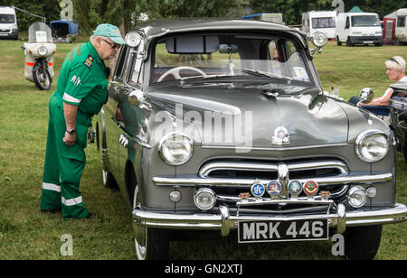 Stapleford Park Melton Mowbray 28. August 2016. Größte Ereignis in der Vereinsgeschichte Jahreskalender ein drei Tages-Dampf-Rallye, Features der historischen operative Miniatur-Eisenbahn nur offen für allgemeine öffentliche zwei Wochenenden Jahres, Sammler Stände, Traktor Dampfmaschinen. © Clifford Norton/Alamy Leben Stockfoto