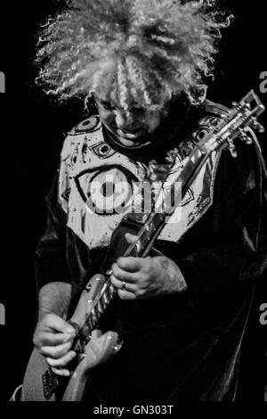 Northampton, Massachusetts, USA, 27. August 2016. Buzz Osborne, Gründungsmitglied und Frontmann für Melvins, im Teatro Calvin Stockfoto