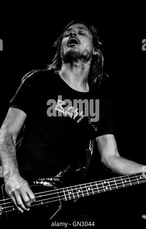 Steve McDonald am Bass mit Melvins Calvin Theatre, Northampton, 27. August 2016 Stockfoto