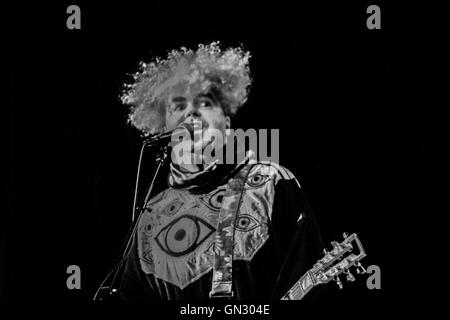 Northampton, Massachusetts, USA, 27. August 2016. Buzz Osborne, Gründungsmitglied und Frontmann für Melvins, im Teatro Calvin. Stockfoto