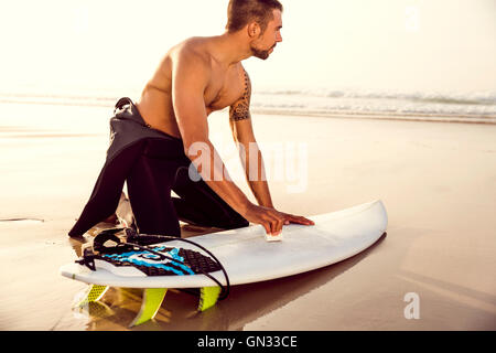 Immer bereit für die Surf surfer Stockfoto