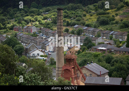 Trehafod in der Nähe von Porth und Pontypridd in den Süd-Wales Tälern des Rhondda Heritage Park nach Hause. Stockfoto