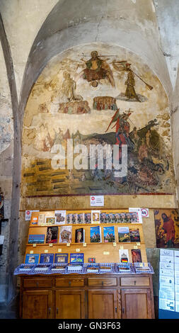 Fresko des jüngsten Gerichts. Romanische Kirche Saint-Austremoine d'Issoire, Issoire, Auvergne, Frankreich, Europa Stockfoto