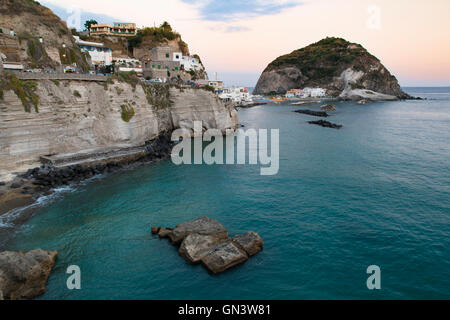 Überblick über die Insel Ischia mit Santangelo Ansicht Stockfoto