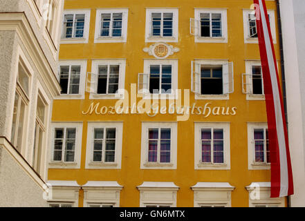 Österreich, Salzburg, Haus in der Getreidegasse, Mozarts Geburtshaus Stockfoto