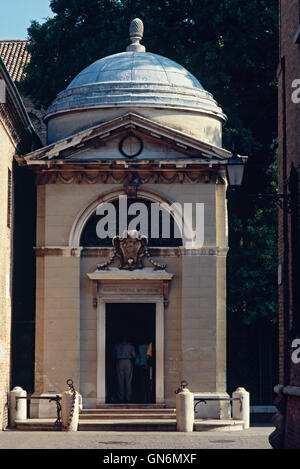 Italien, Emilia Romagna, Ravenna, Grab von Dante Alighieri Stockfoto