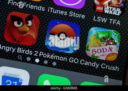 Pokemon-Go-Spiel-app auf dem iPhone (Handyspiele) - USA Stockfoto