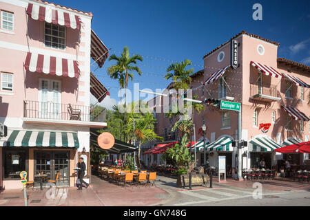 RESTAURANTS MIAMI BEACH FLORIDA USA FÜR ESPANOLA WAY HISTORISCHE SPANISCHE DORF Stockfoto