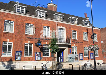 Twickenham Polizeistation, London Road, größere London, England, Großbritannien, Vereinigtes Königreich UK, Europa Stockfoto