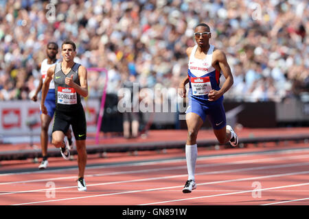 Matthew HUDSON-SMITH auf der Zielgeraden der Männer 400m bei der IAAF Diamond League London Jubiläumsspiele, Queen Elizabeth Olympic Park, Stratford, London, UK Stockfoto