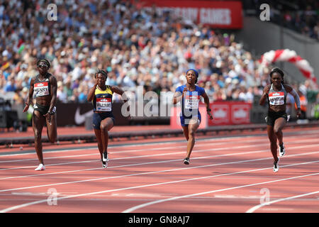 Desiree HENRY, Christania WILLIAMS, Shelly-Ann FRASER-PRYCE & Morolak AKINOSUN über die Ziellinie in der Frauen 100m Heat 1 bei der IAAF Diamond League London Jubiläumsspiele, Queen Elizabeth Olympic Park, Stratford, London, UK Stockfoto