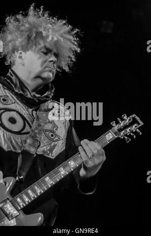 Northampton, Massachusetts, USA, 27. August 2016. Buzz Osborne, Gründungsmitglied und Frontmann für Melvins, im Teatro Calvin. Stockfoto