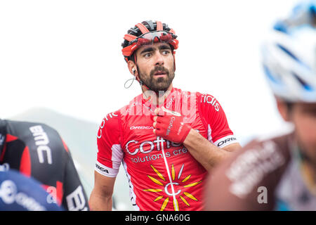 Covadonga, Spanien. 29. August 2016. Jérome Cousin (Cofidis) beendet die 10. Etappe der Radrennen "La Vuelta a España" (Spanien-Rundfahrt) zwischen Lugones und Seen von Covadonga am 29. August 2016 in Covadonga, Spanien. Bildnachweis: David Gato/Alamy Live-Nachrichten Stockfoto