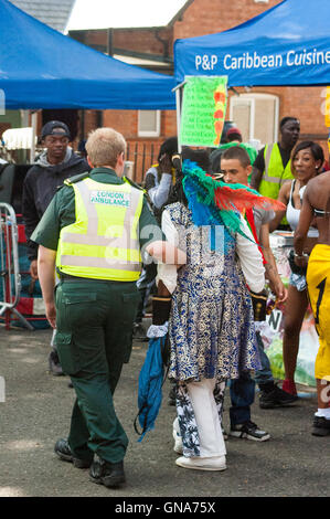 Notting Hill. London, UK. 29. August 2016. Notting Hill Karneval 2016 Montag Parade Credit: JOHNNY ARMSTEAD/Alamy Live-Nachrichten Stockfoto