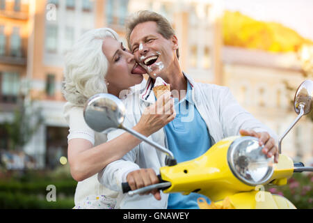 Gesicht verschmiert im Eis. Stockfoto