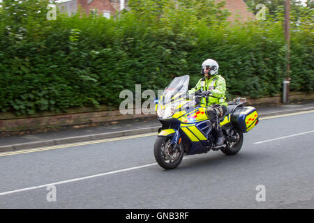 NW Blood Bikes Rapid response Medical Transport Service, NHS Emergency Motorcycle, Riders Volunteers Lancs and Lakes at Leyland, UK. North West Blood Bikes, Kurier dringend und Notfall medizinische Gegenstände in Lancashire Stockfoto