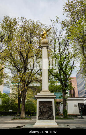 Möwe Gedenksäule in Gärten des letzteren Tag Heiligen Tempel der Mormonen in Salt Lake City in Utah Stockfoto